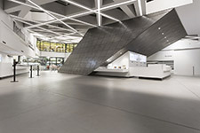 Espacios públicos - Porsche Museum Stuttgart