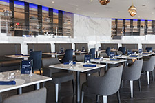 Estaciónes y aeropuertos - UNITED AIRLINES POLARIS LOUNGES